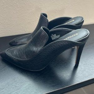 Express Black Shoe Size 7.5